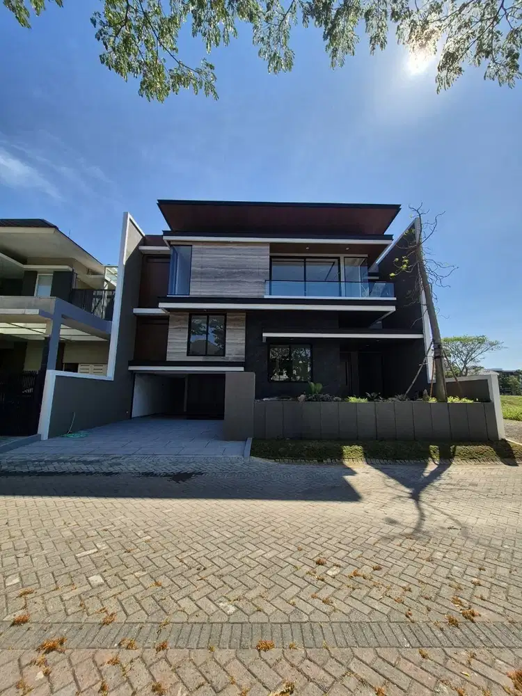 RUMAH BARU SUPER MEWAH CITRALAND UTAMA CLUSTER NEWTON HILL