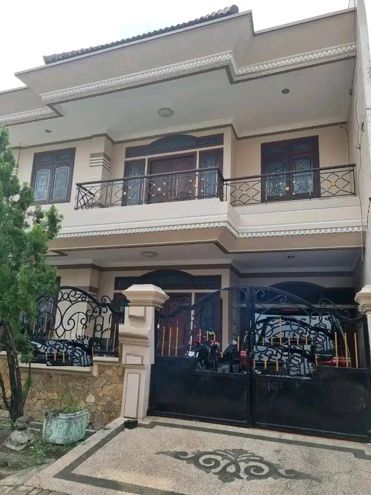 DIJUAL RUMAH PURI MAS GIANYAR GUNUNG ANYAR SURABAYA RON.A1873