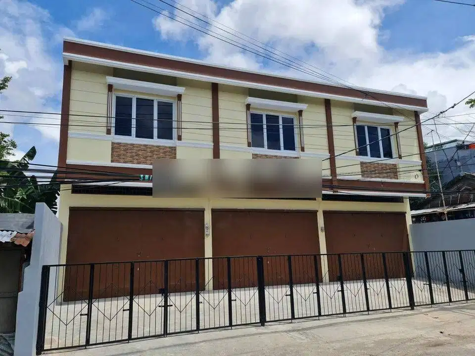 Ruko Baru 2 Lantai, Siap Huni Di Tengah Kota