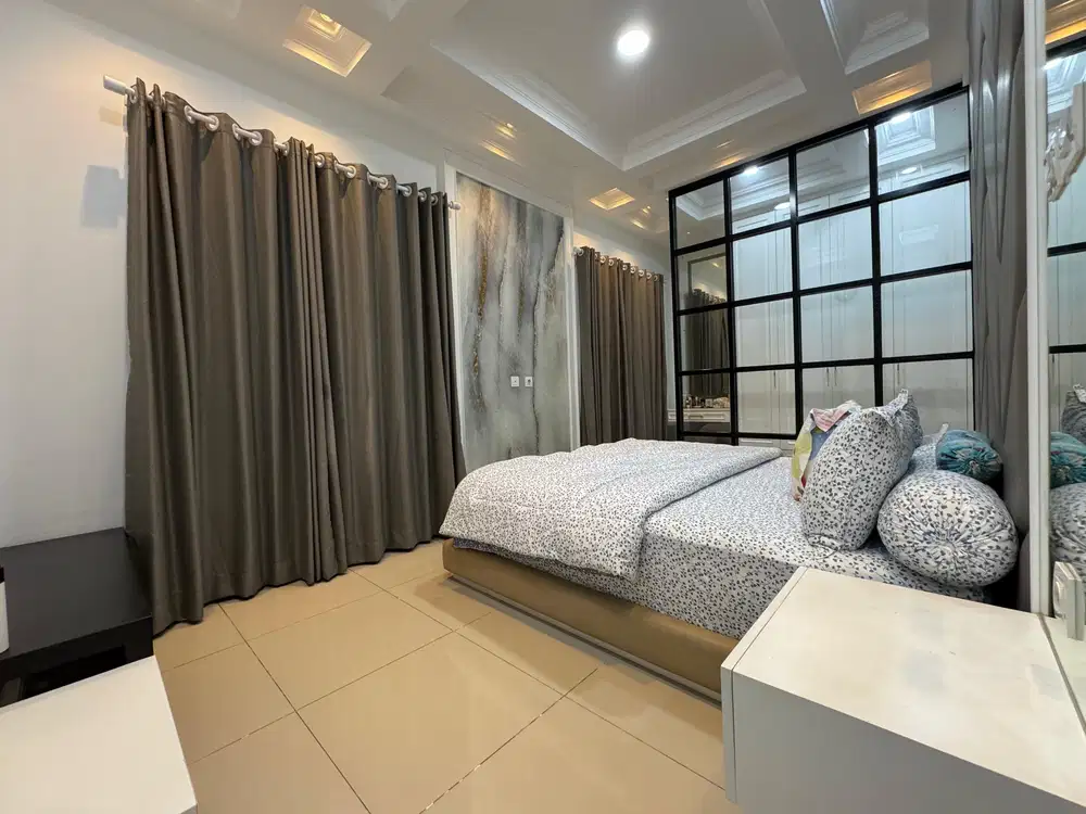 Rumah furnish mewah bagus banget Cluster Gading Serpong