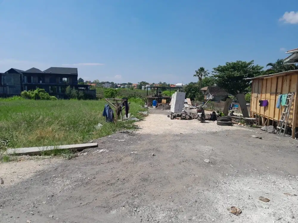 Tanah sewa view sawah kawasan pantai berawa