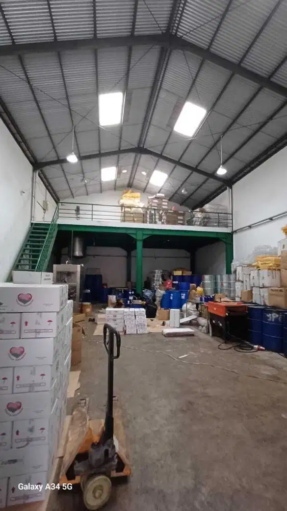 Gudang Gandeng  2 Unit SUNRISE BIZPARK Pasar Kemis Kontainer 40 feet