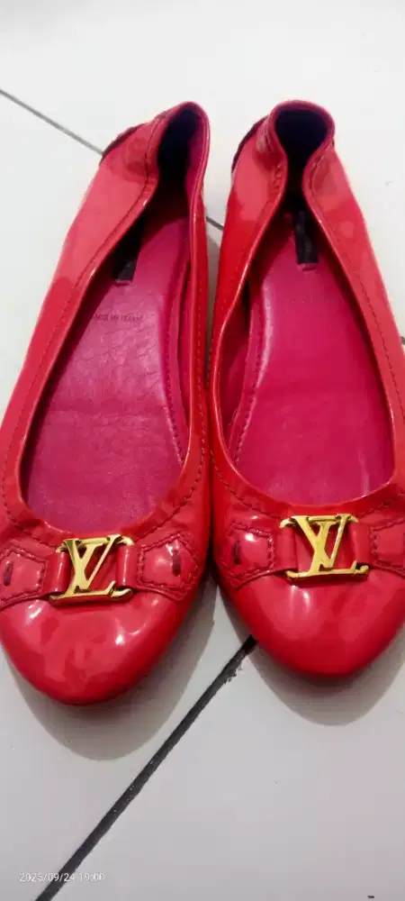 Sepatu branded original