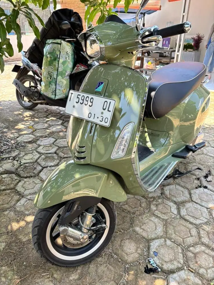 VESPA SPRINT NEW MODEL 2024