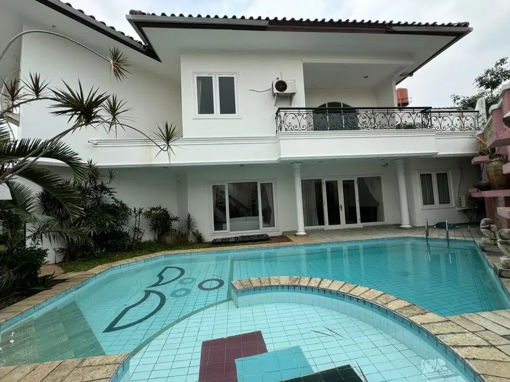 Dijual Rumah dlm cluster jl. Kenanga ampera Jaksel