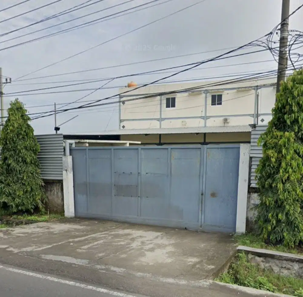 GUDANG EX PABRIK SIAP PAKAI JL RAYA KEMLAGI MOJOKUMPUL MOJOKERTO