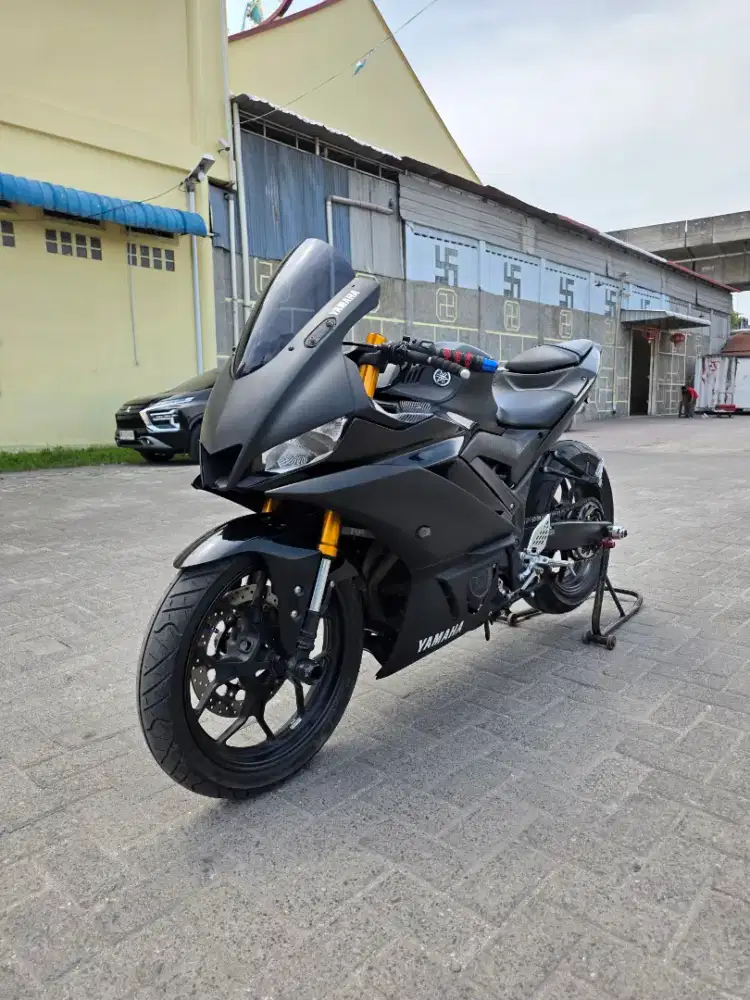 Yamaha New R25 Hitam 2019 plat BL