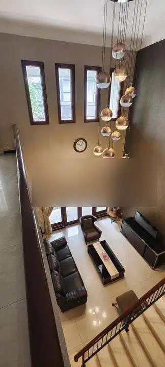 Rumah graha family dekat citraland pakuwon indah wiyung