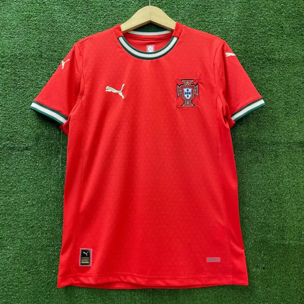 Jersey Bola Portugal Home New Season Elegant