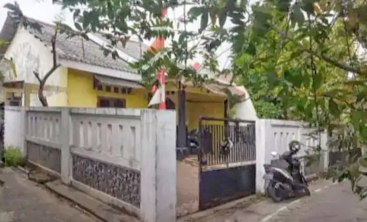 Rumah Luas 150m² Bebas Banjir di Ketapang Cipondoh, Tangerang