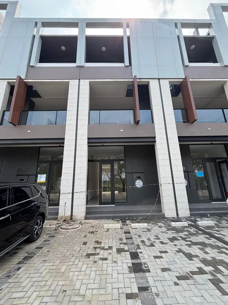 DIJUAL Daikanyama at The Zora BSD 3 LANTAI