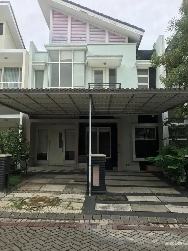 RUMAH MINIMALIST 2 LANTAI IMPERIAL GOLF, PAKUWON INDAH