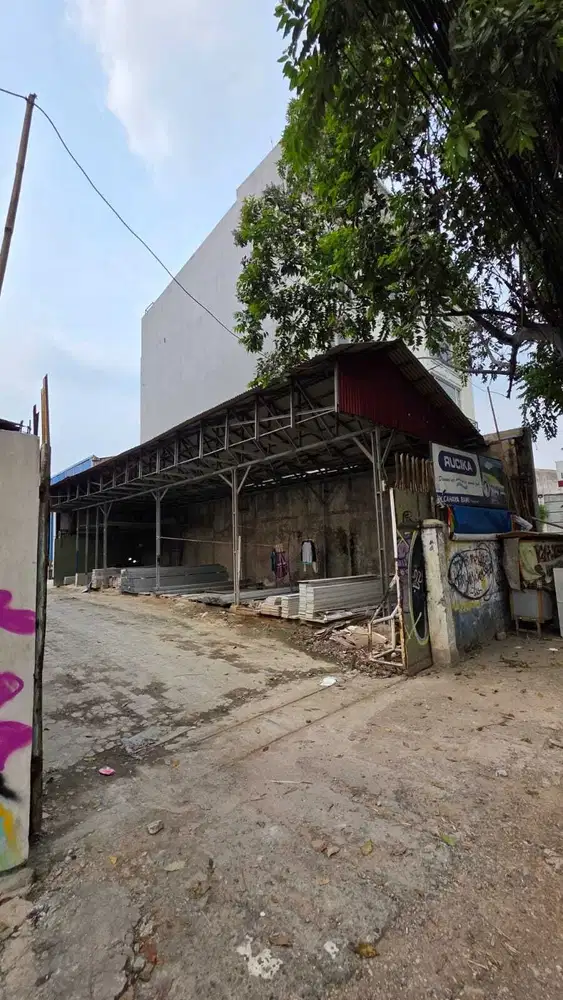 LAHAN KOMERSIAL CILEDUG LUAS 1447