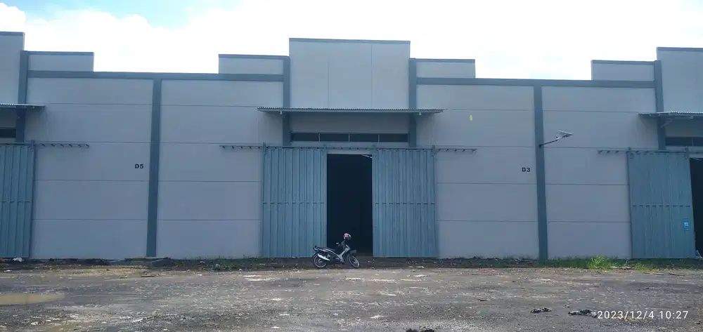 Disewakan gudang baru di Jln Manado-Bitung Kolongan Minut