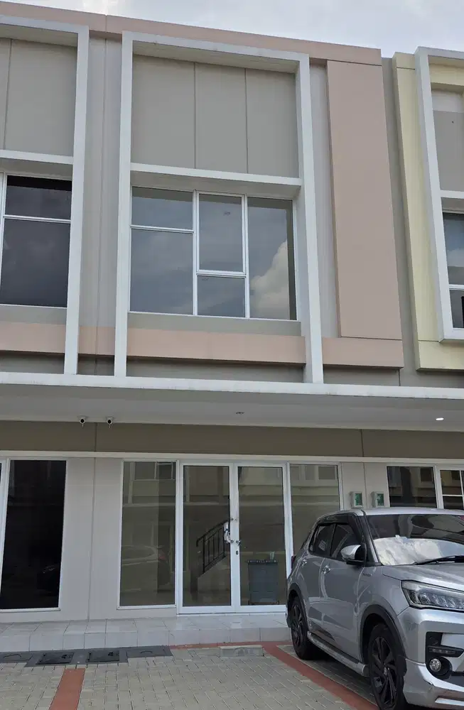 RUKO VIENNA GRANDE GADING SERPONG SUDAH ADA CCTV