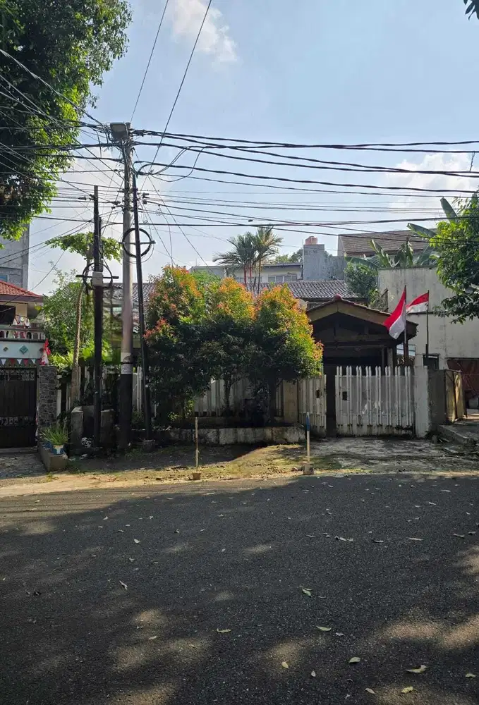 TURUN HARGA FOR SALE RUMAH COCOK UNTUK HUNIAN & USAHA DI AREA SENOPATI