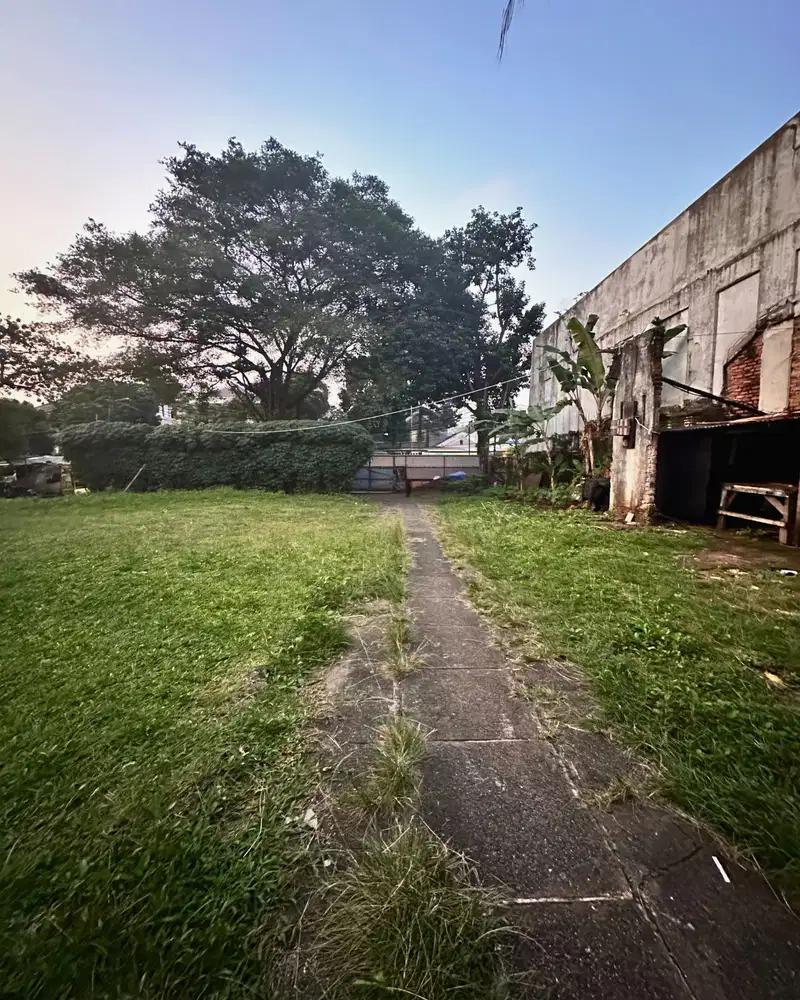 DIJUAL TANAH RING 1 AREA TAMAN KAWASAN ELITE ROW JALAN LEBAR MENTENG S