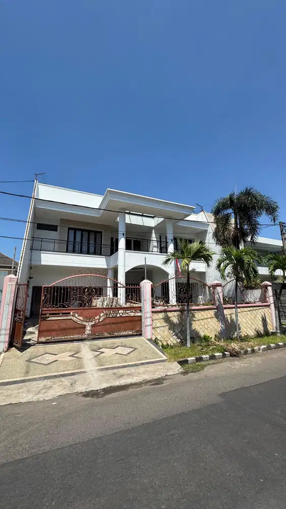 Rumah Siap Huni Boulevard Dharmahusada Mas