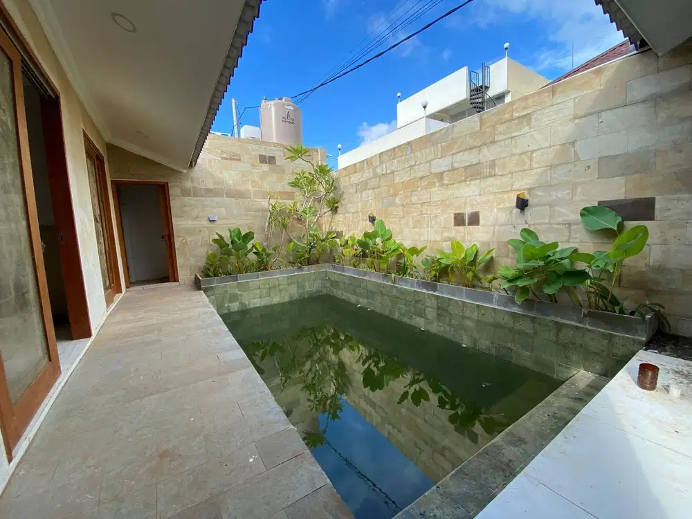 VILA BARU MODERN KUTUH KUTA SELATAN BALI