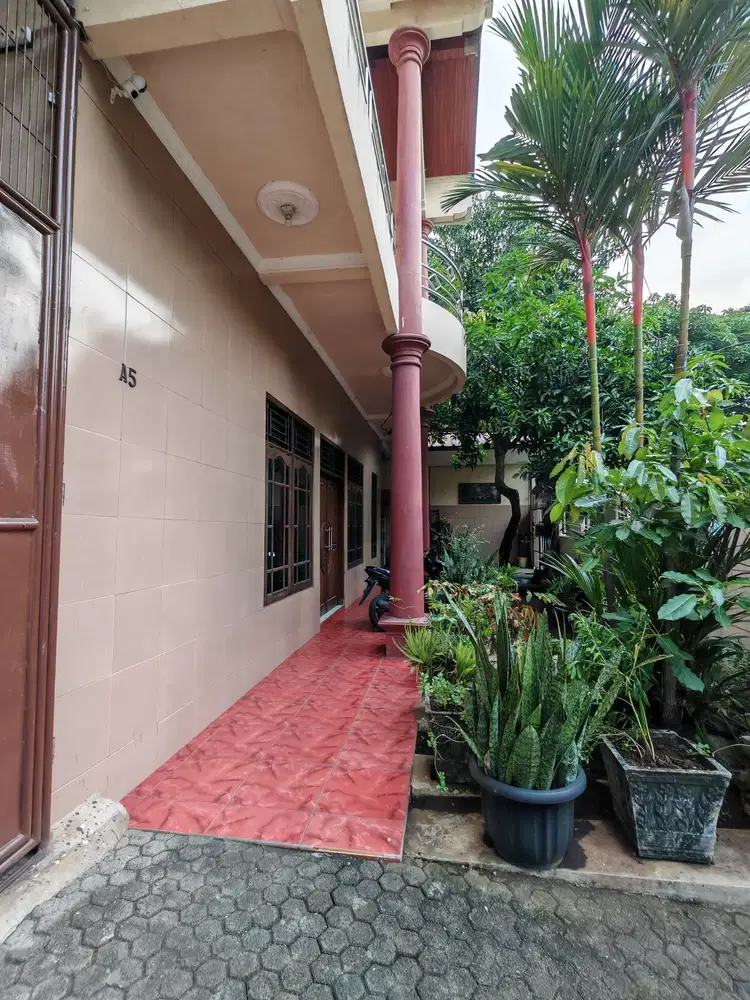 Dijual Rumah 507m² Bonus Lahan Parkir, Bisa Jadi Income