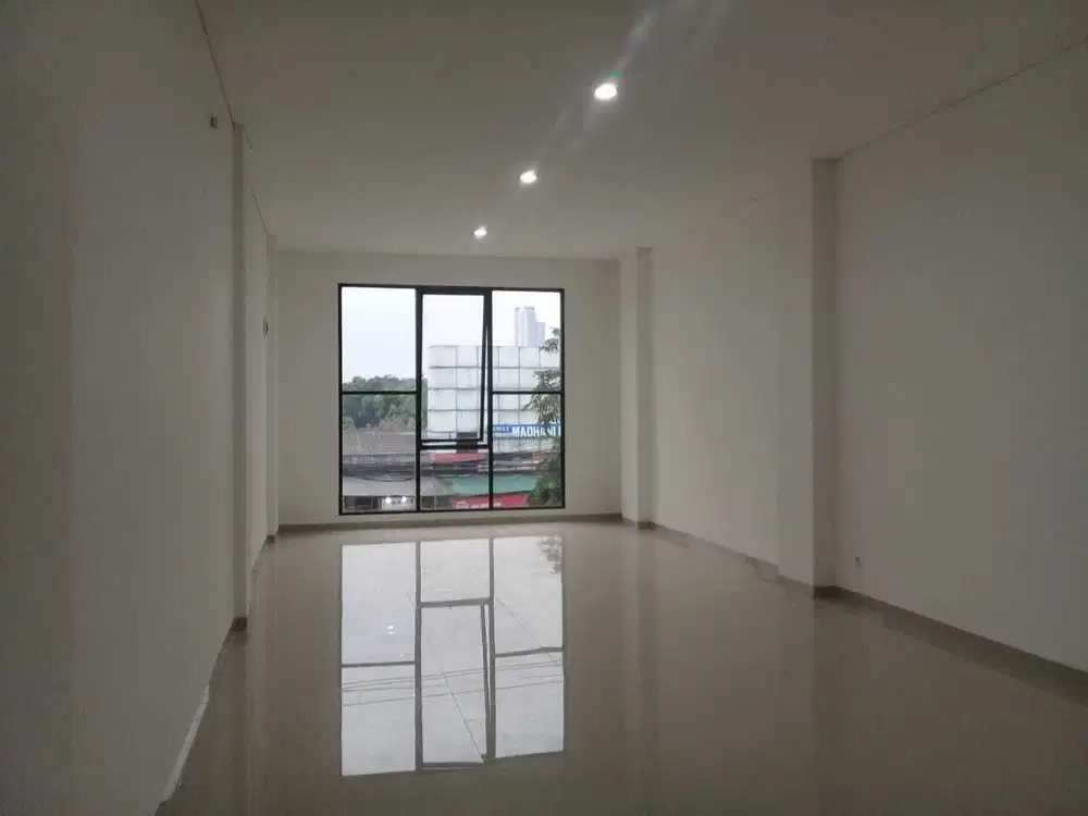 DISEWAKAN RUKO PINGGIR JALAN DEKAT BINTARO TANGSEL