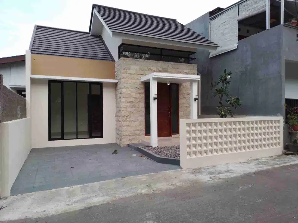 Rumah Elegan Siap huni dekat Kampus UII Jalan Kaliurang