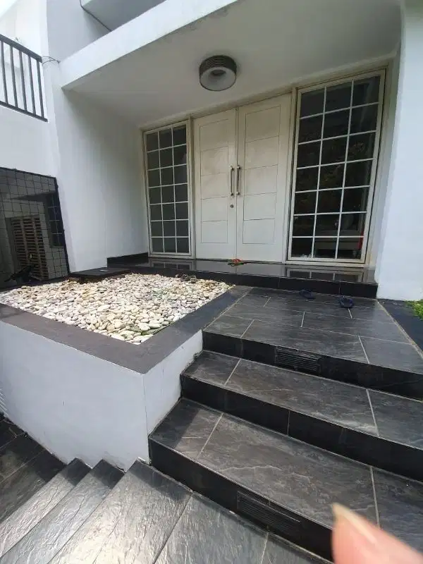Disewakan Rumah Mewah Di Bintaro Jaya Sek 9