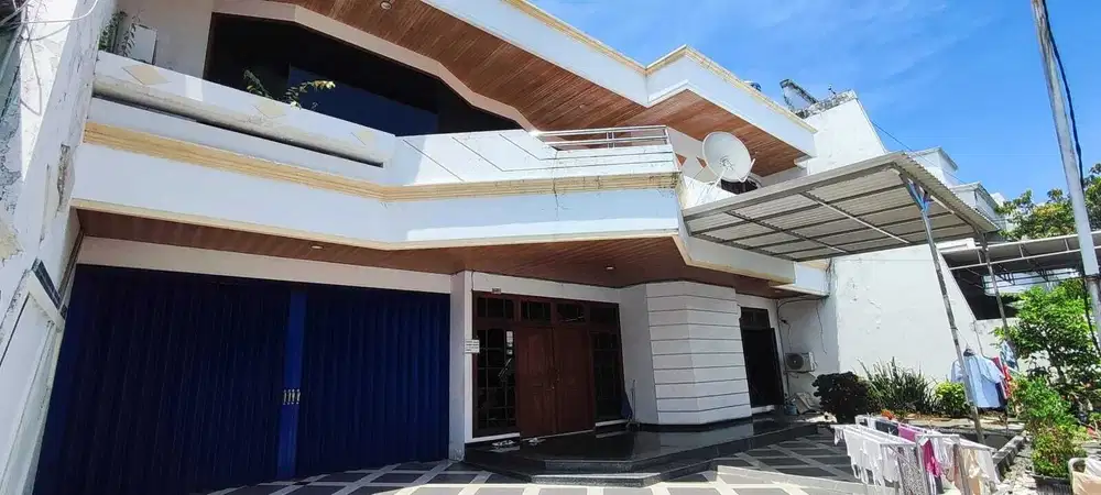 Siap huni atau cocok jadi kost2 an di Kertajaya Indah