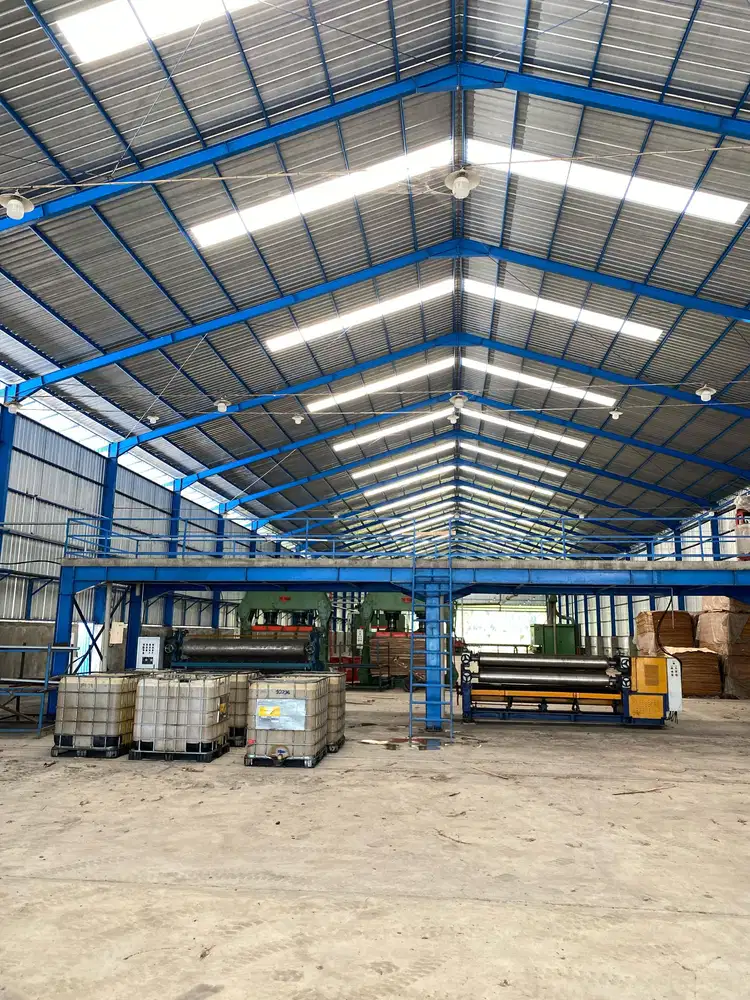 Pabrik dan Gudang BARU untuk produksi Plywood di Klakah, Lumajang