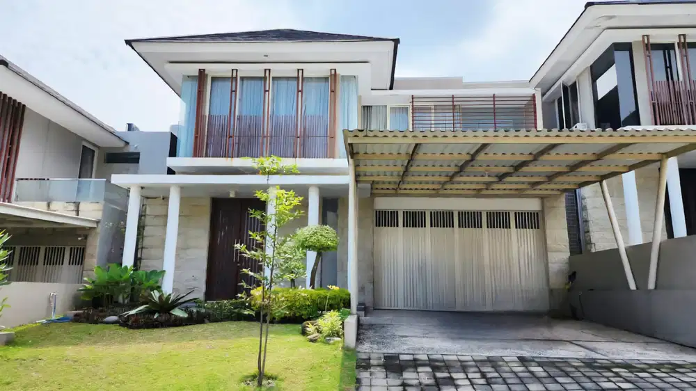 Dijual Rumah Pemandangan Kota, 2 lantai Citragrand Semarang
