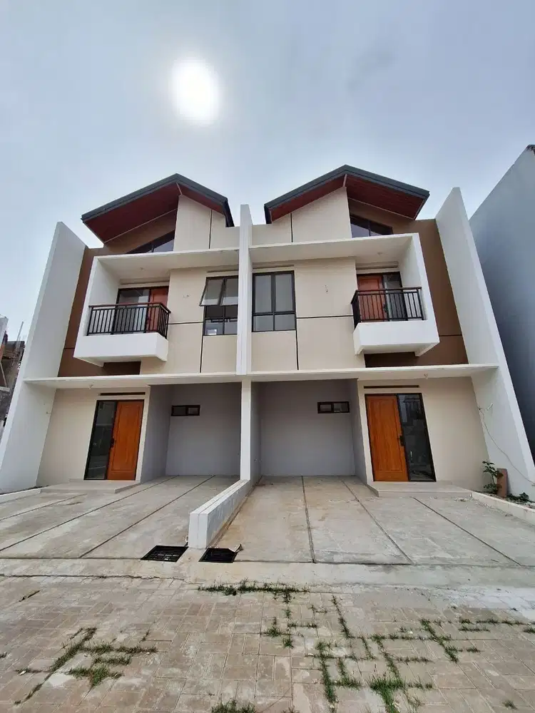 Rumah 2 Lantai Siap Huni di Pamulang, dekat tol, akses ke jakarta