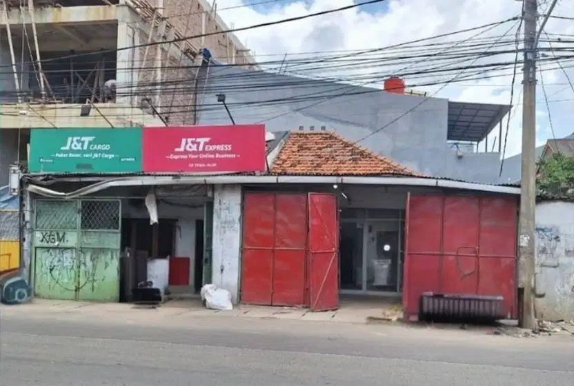 Rumah Tua Pinggir Jalan raya Kalideres Lt 126m2 Tegal Alur Jakarta Bar
