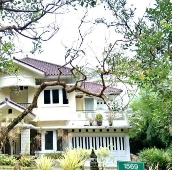 Di jual rumah mewah di bogor