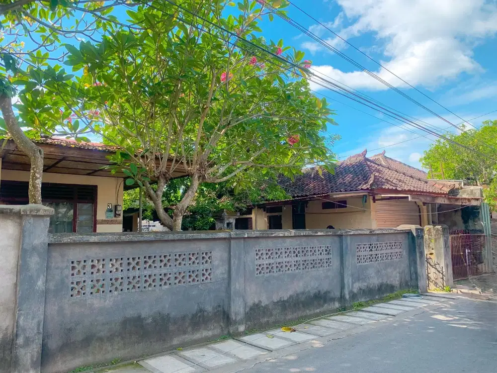 Rumah di karang bedil Mataram