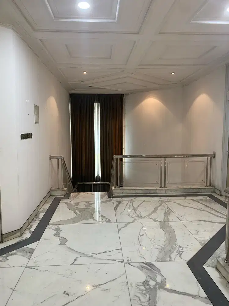 For Rent Taman Kebon Jeruk Intercon Rumah Besar Jakarta Barat