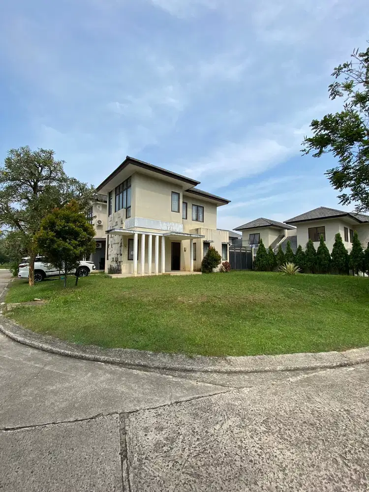 Dijual Rumah Hook Taman Luas Sentul City