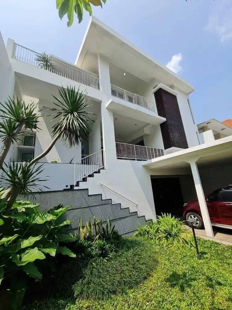 Jual rumah siap huni dekat bukit golf kencana pondok indah jaksel