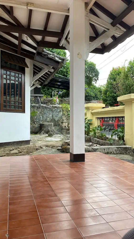 Jual rumah permanen dekat pusat perbelanjaan Mataram Lombok