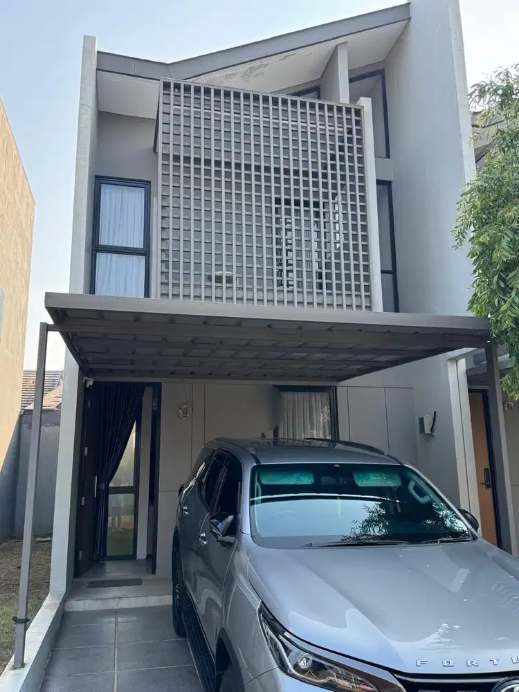 Rumah Furnished Cluster O2 Grand Wisata Dekat Mall Akses Toll Kawasan