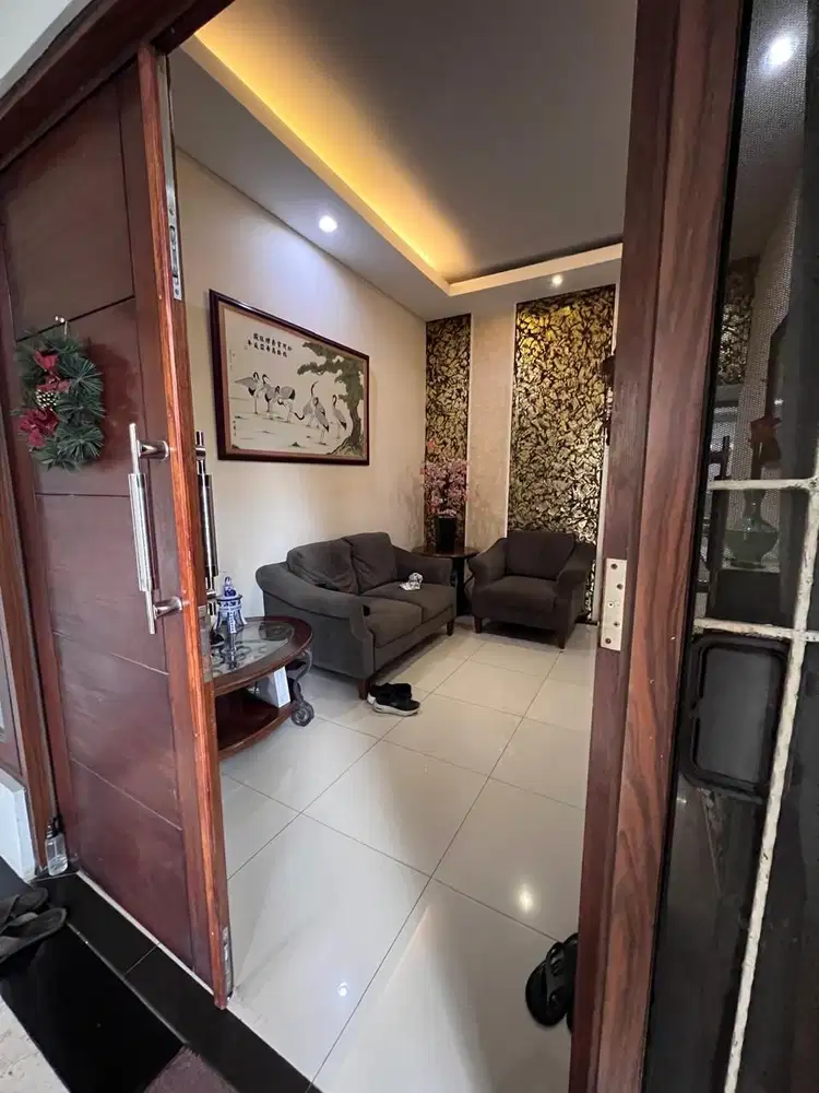 Dijual Rumah Hoek Gading Pelangi Raya Jalanan Lebar Kelapa Gading