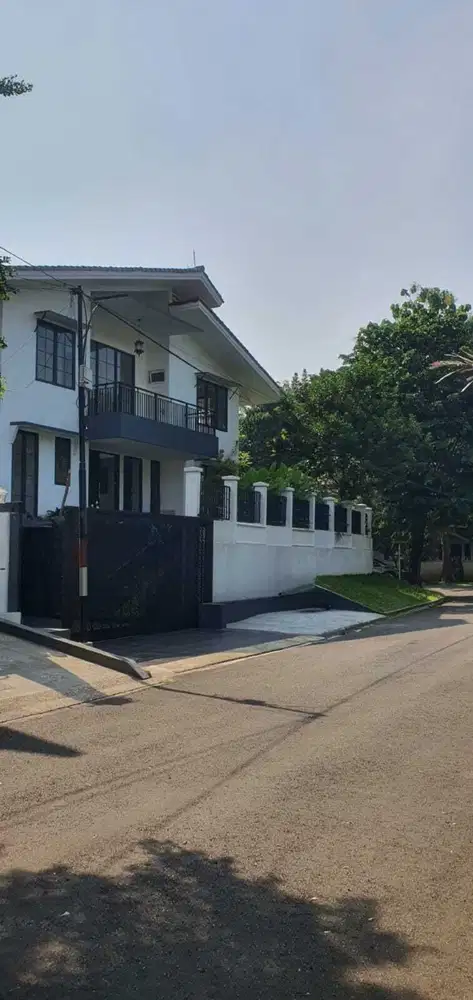 For Sale Rumah Siap Huni Di Pondok Indah (Hoek)