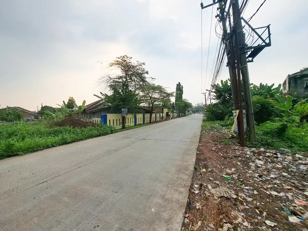 Tanah pinggir jalan raya akses kontainer 40 feet di Kabasiran