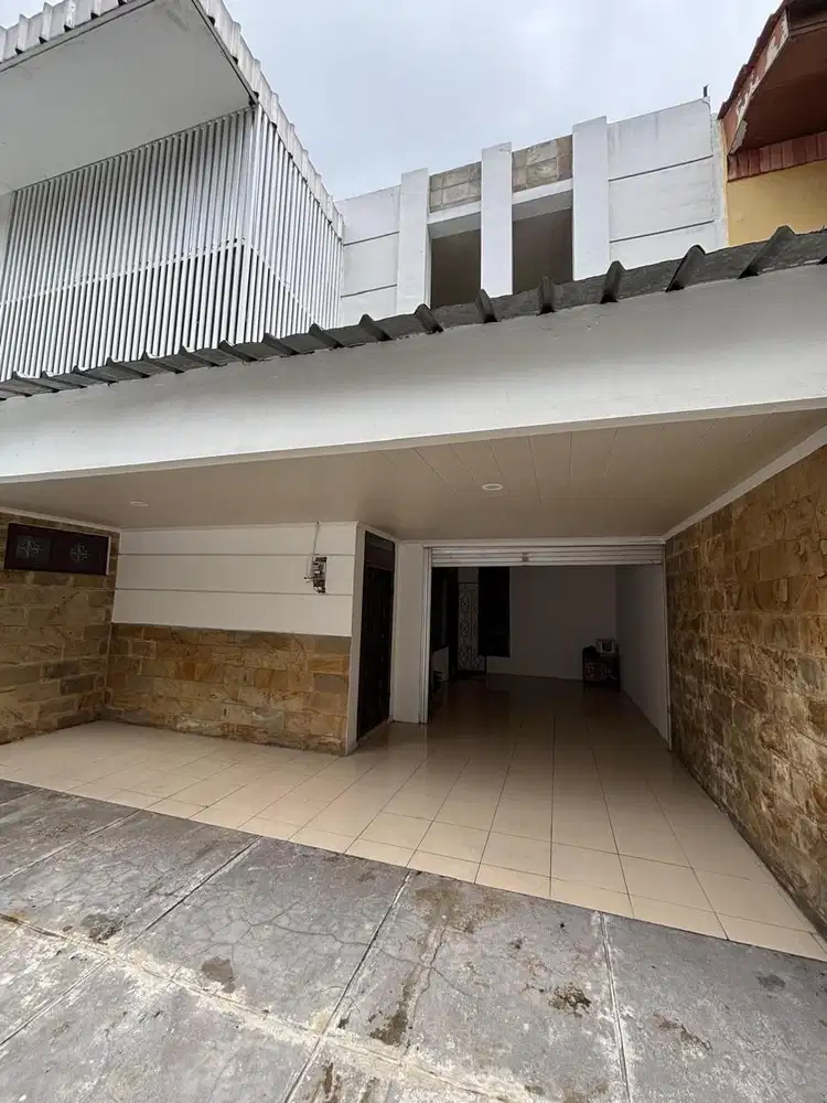 Jual Rumah area Senopati Kebayoran Baru Jaksel