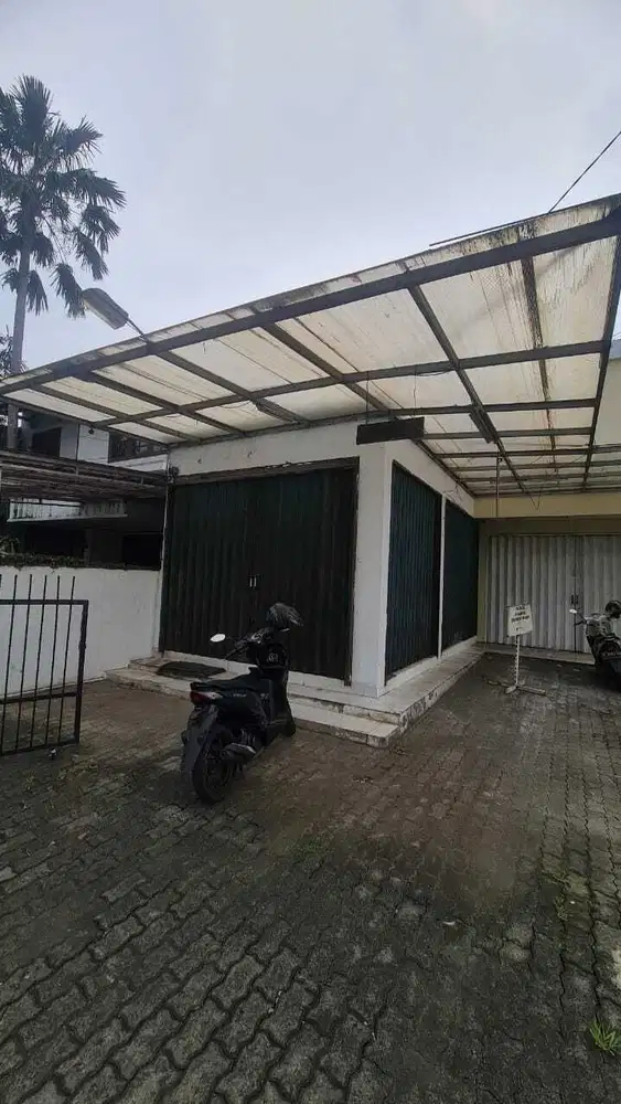 DI SEWAKAN TEMPAT USAHA VETERAN RAYA JAKARTA SELATAN