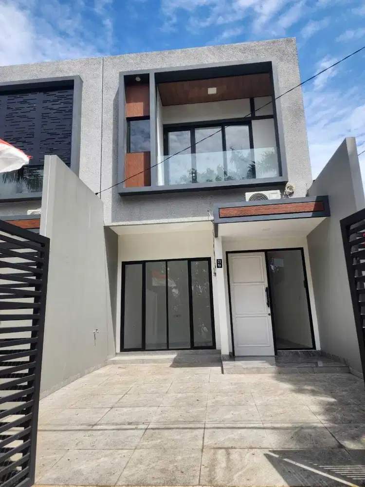 Dijual TERMURAH Rumah Baru akses jalan Boulevard di Villa Taman Meruya