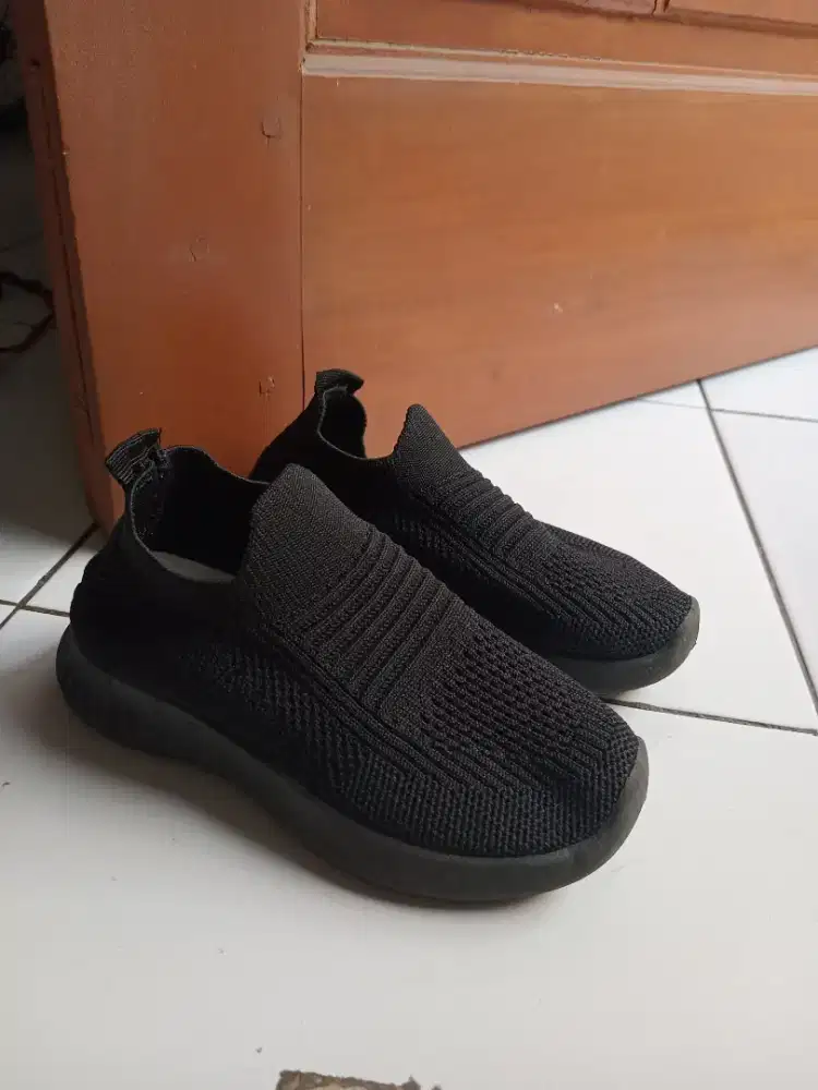 Sepatu anak toodler
