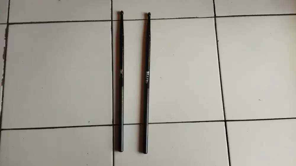 Stick drum Besi, Surabaya