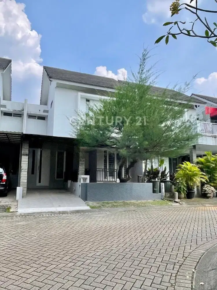Rumah Emerald Bintaro Jaya Luas 120 Depan Taman