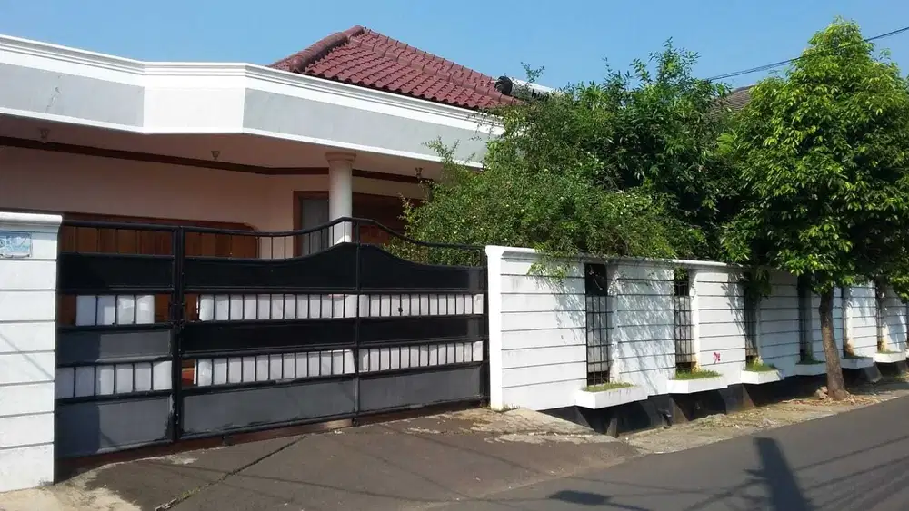 DI JUAL RUMAH DI PONDOK PINANG KEBAYORAN LAMA JAKARTA SELATAN