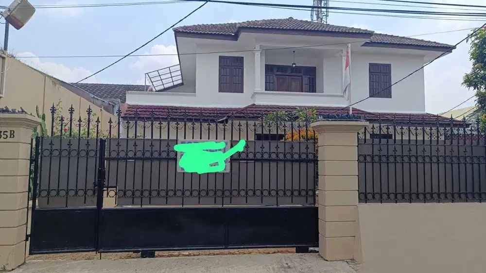 DISEWAKAN RUMAH CANTIK (SIAP HUNI/UNFURNISHED) JL.GAHARU CIPETE SELATA